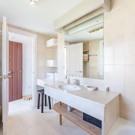 El Paraiso, Lovely Flat Walk To The Rdr388 Apartment *