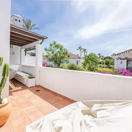 El Paraiso, Lovely Flat Walk To The Rdr388
