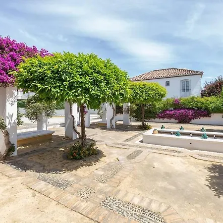 El Paraiso, Lovely Flat Walk To The Rdr388 Apartment